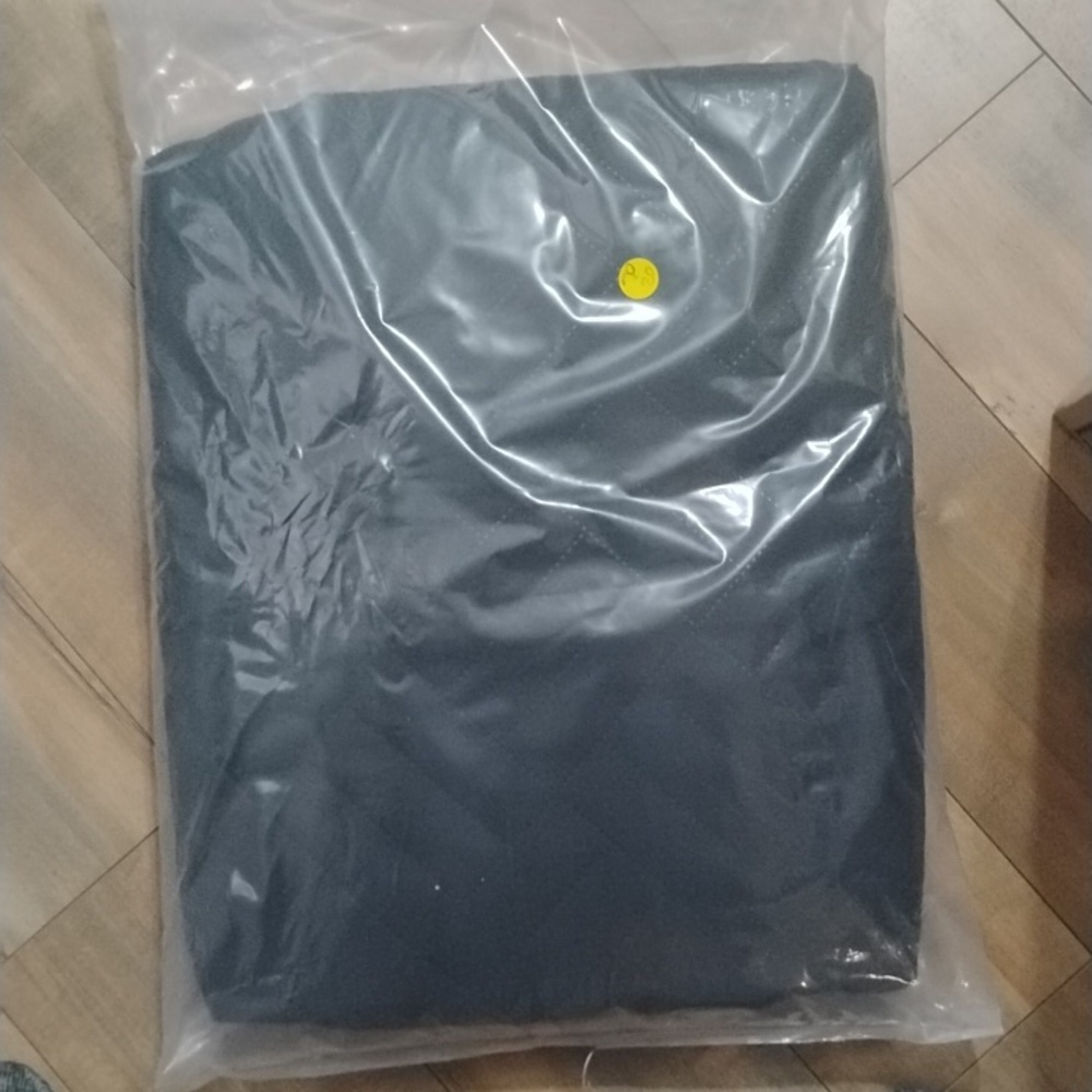 Luxurious Black Dog Back Seat Pad